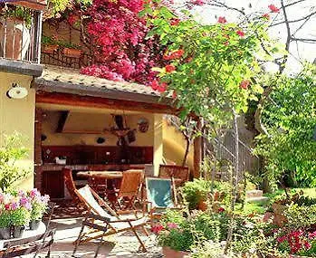 Bed & Breakfast The Garden 4*
