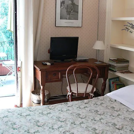 Bed & Breakfast The Garden 4*